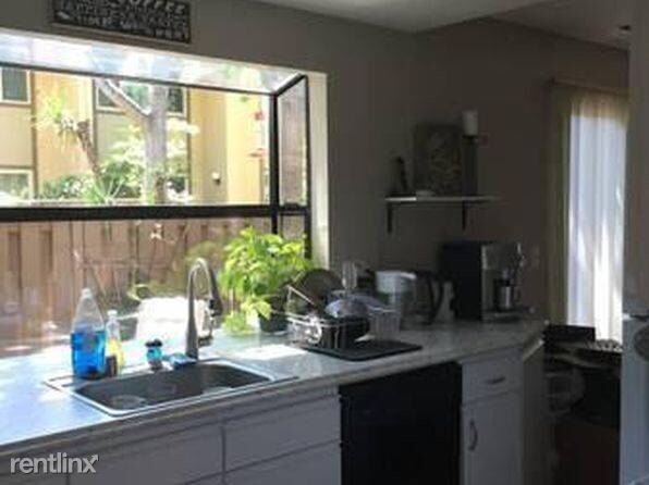 Foto del edificio - 3 br, 2.5 bath Townhome - 1973 Countrywood Ct