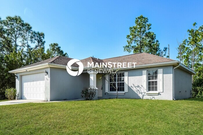 3 Bedroom Pet-Friendly Home in Lehigh Acre... - 3 Bedroom Pet-Friendly Home in Lehigh Acre...