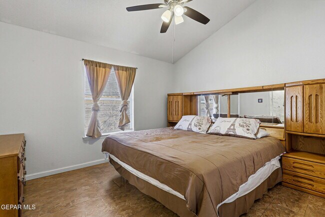 Building Photo - 11429 Chickasaw Dr