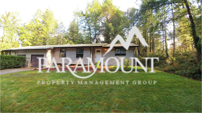 Building Photo - Remodeled 2 bed/1.5 bath duplex in Gig Harbor!