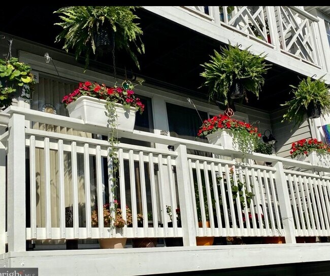 Foto del edificio - 6 Sequoia Ct