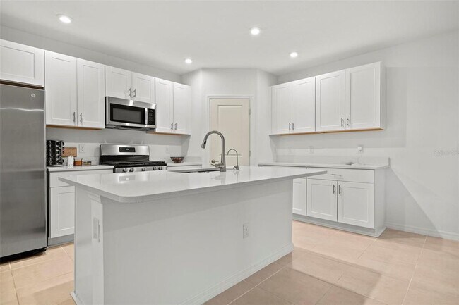 Foto del edificio - 6305 Springmont Lp