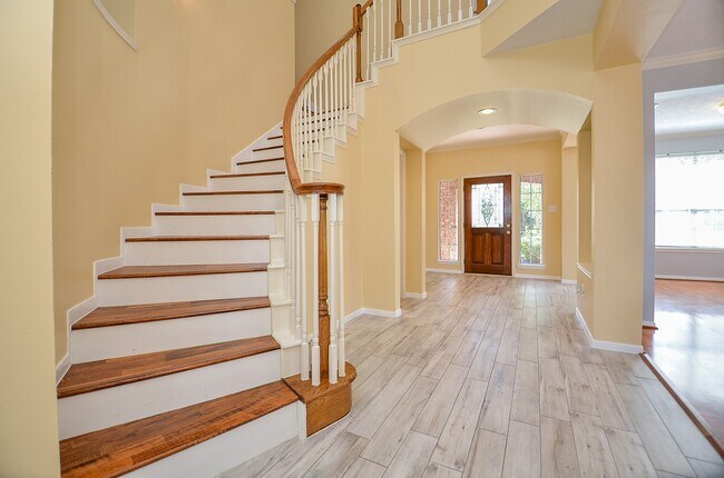 Foto del edificio - 1114 Oxford Mills Ln