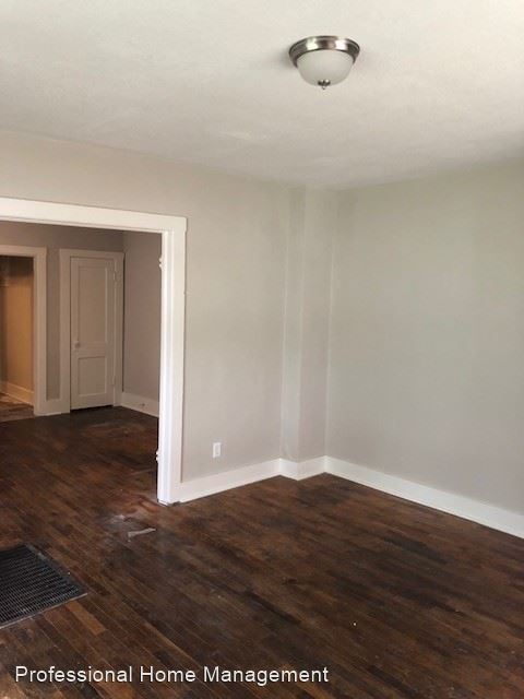 Foto del edificio - Studio, 1 bath House - 209 Old Mill Rd