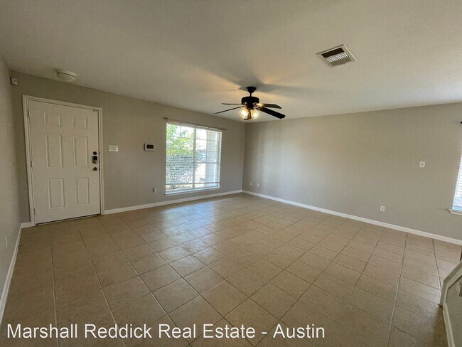 Building Photo - 4 br, 2.5 bath House - 1002 Clayton Dr