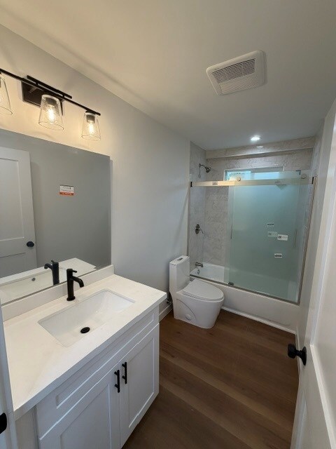 Foto del edificio - 1305 1/2 E 46th St