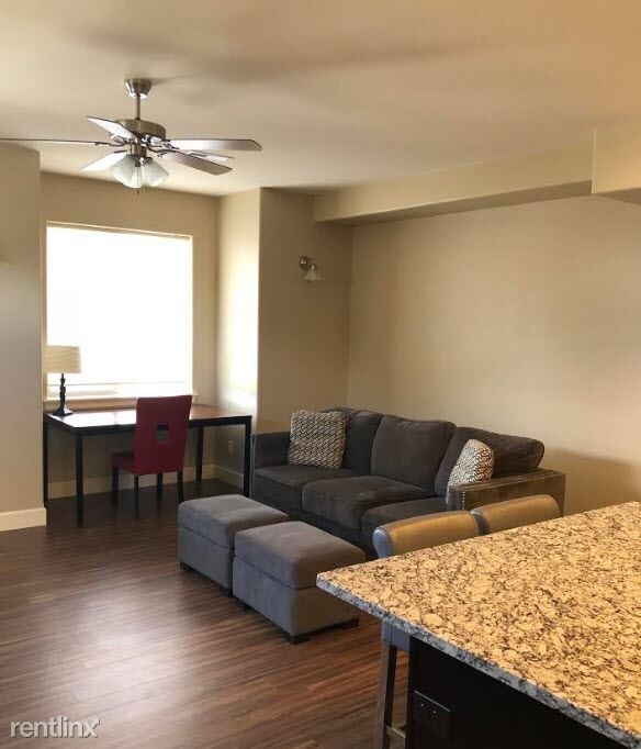 Foto del edificio - 3 br, 2.5 bath Condo - 880 Napa Dr