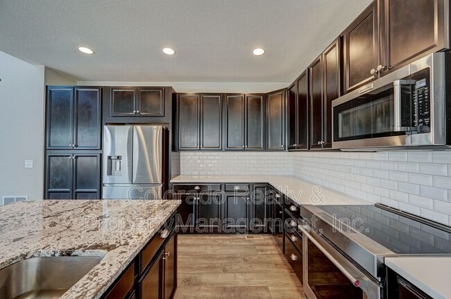 Building Photo - 15272 W 93rd Pl