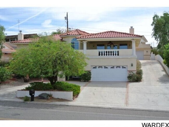 Building Photo - Beautiful Furnished Winter Rental! Avail W...