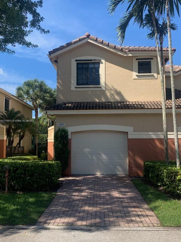Foto del edificio - 3907 Vista Grove Ln