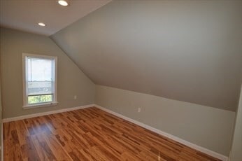 Building Photo - 32 Roundy St