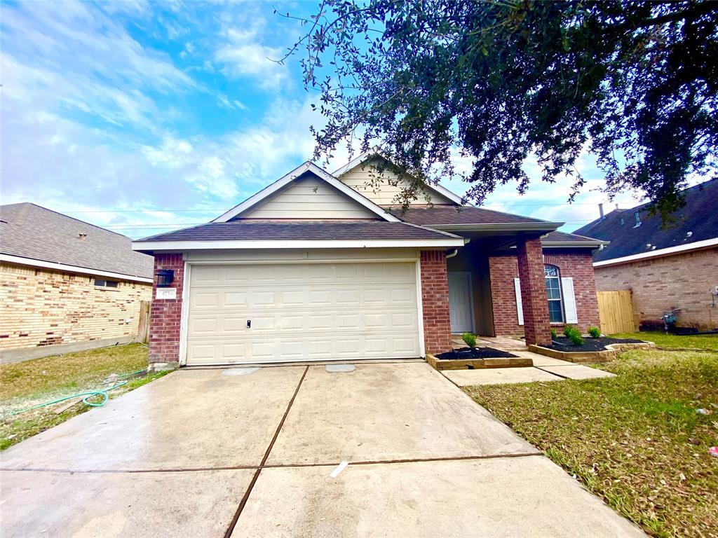 Primary Photo - 4734 Plum Forest Rd