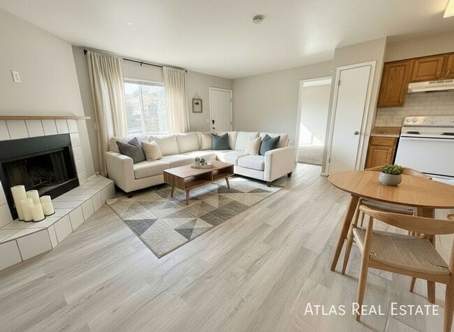 Photo - 1930 W Yampa St Apartment