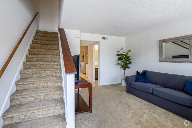 Vista desde la entrada - Oakridge Townhouses