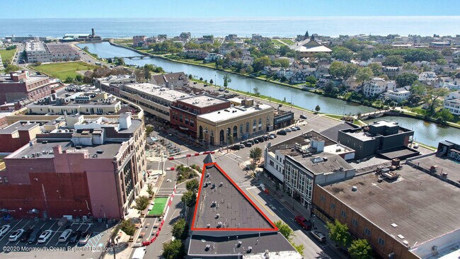 Foto del edificio - 610 Mattison Ave