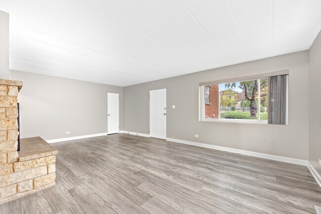 Foto del edificio - 332 Maple Ave