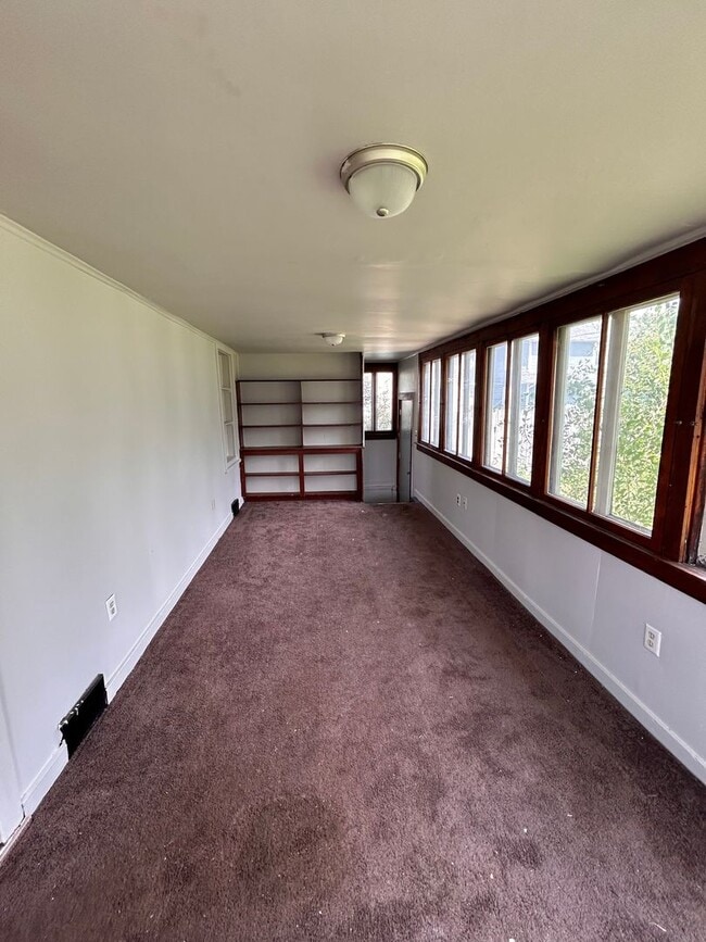 Building Photo - 3917 Avondale Dr