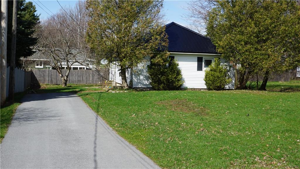 Primary Photo - 136 Barben Ave