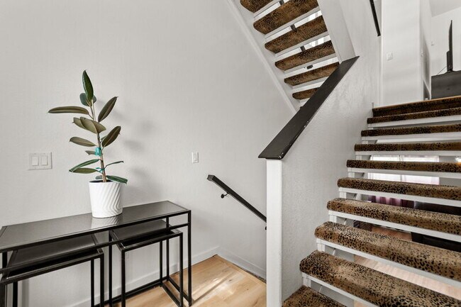 Foto del edificio - 5175 Andes St