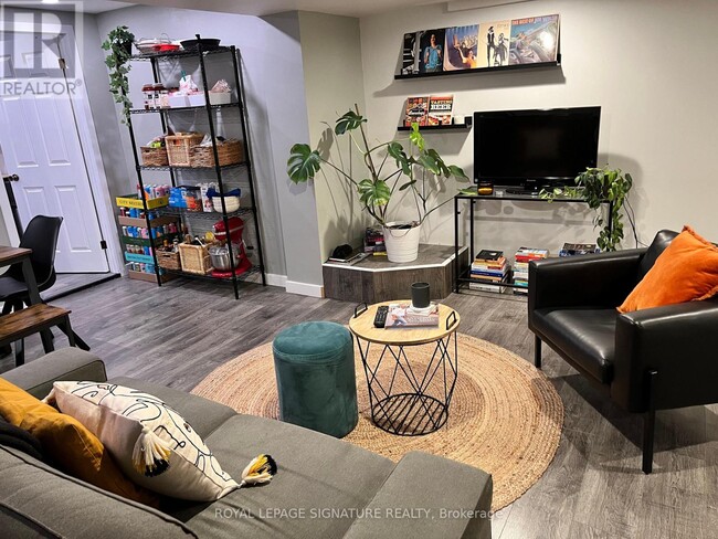 Building Photo - 203 Caledonia Rd