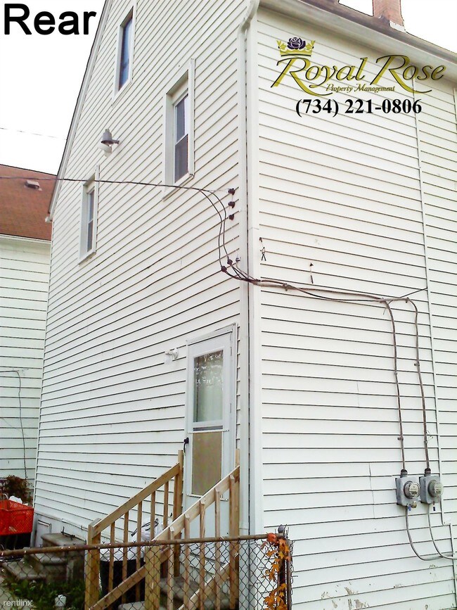 Building Photo - 2429 Faber St
