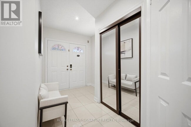 Building Photo - 901 Knotty Pine Grove