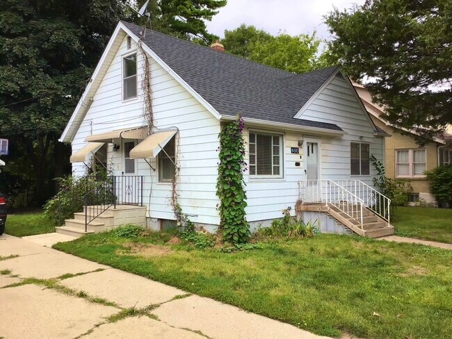 Building Photo - 610 Archer Ave