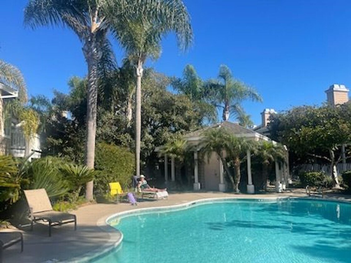 Primary Photo - Beautiful La Jolla Condo – Fully Furnished...