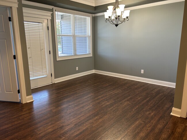 Building Photo - 235 Capstone Dr