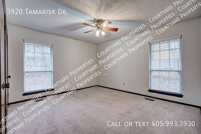 Building Photo - 3920 Tamarisk Dr