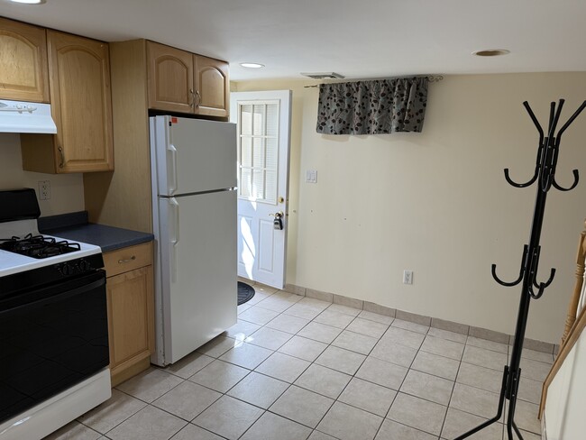 Building Photo - 284 Semton Blvd
