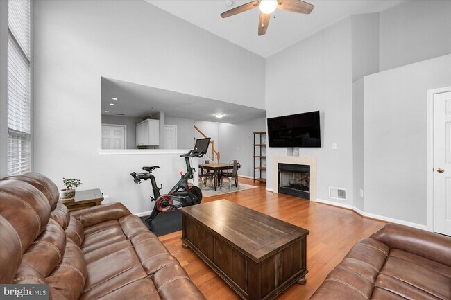 Building Photo - 4910 Barbour Dr