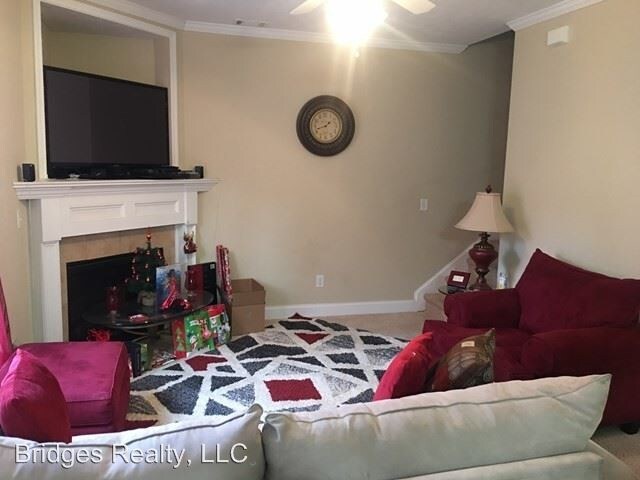 Foto del edificio - 3 br, 2.5 bath House - 2919 Aylesbury Drive