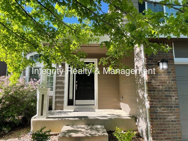 Building Photo - 3 Bed/2.5 Bath Single Family Home, 1744 sq...