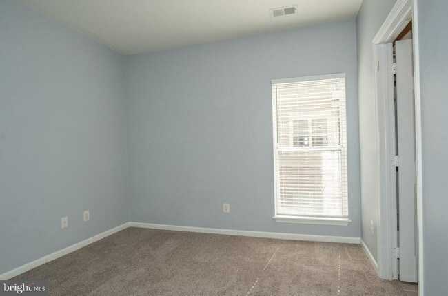 Foto del edificio - 6535 Grange Ln