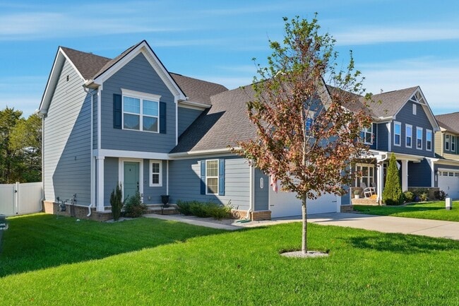 Photo - 838 Dean Dr House