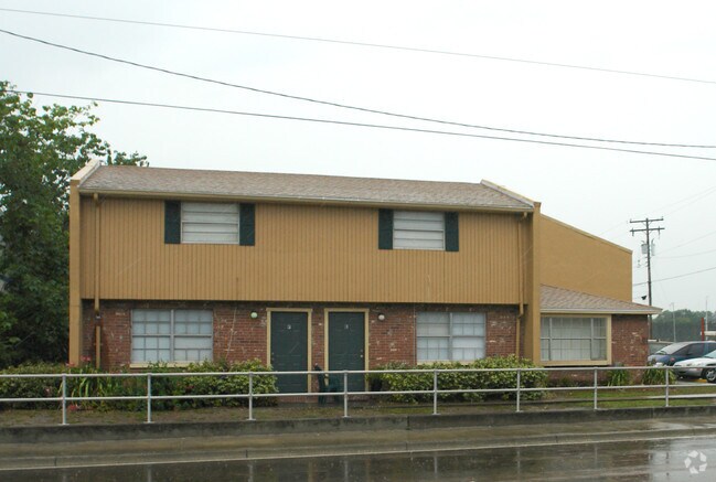 Foto del edificio - 15530 N Nebraska Ave