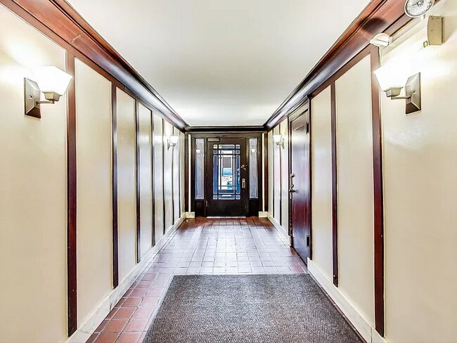 Foto del edificio - 5600 S Blackstone Ave