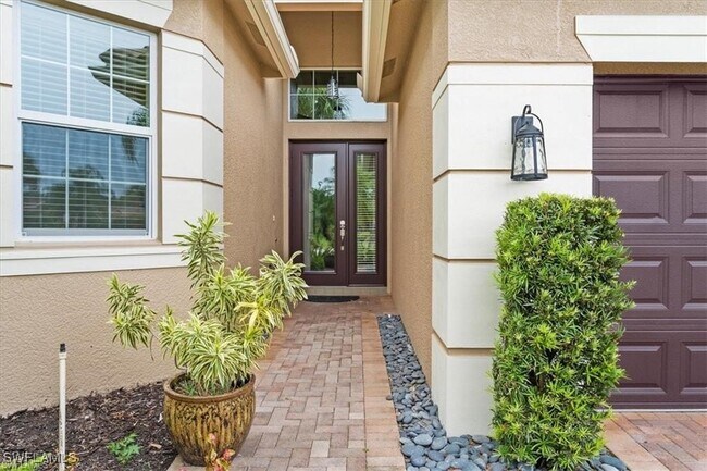 Foto del edificio - 6670 Marbella Ln