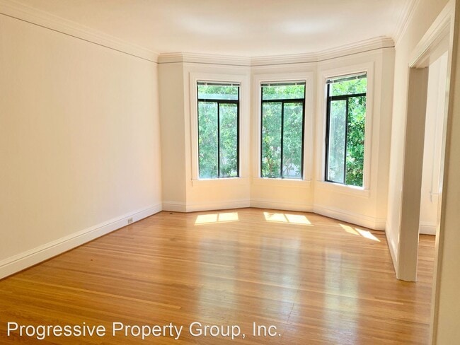 Building Photo - 2929 Gough St