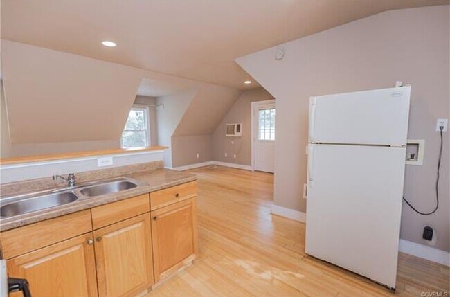 Foto del edificio - 14151 Horseshoe Bridge Rd