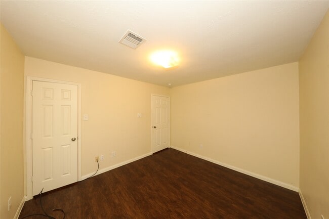 Building Photo - 21430 Palma Grove Way