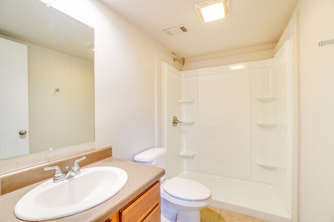 Foto del edificio - Forrest Brook Apartments