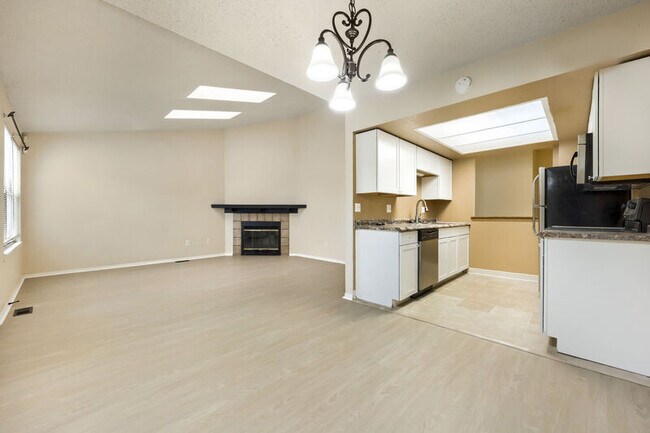 Foto del edificio - 1309 Firefly Cir