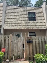 Building Photo - 1327 Woodstone Ter