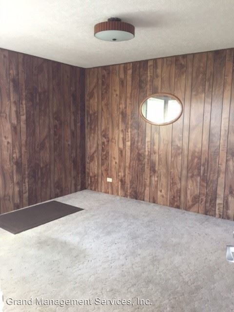 Building Photo - 1074 Hawthorne Ave