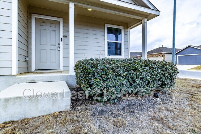 Foto del edificio - 7009 Shears Pl