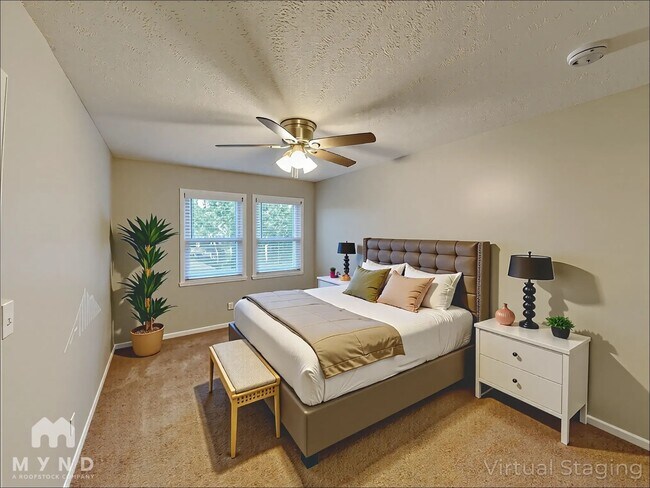 Building Photo - 3821 Rex Cir