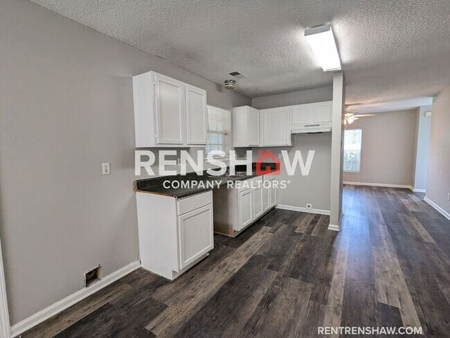 Foto del edificio - Gorgeous 3 Bed / 2 Bath - Move in Ready - ...