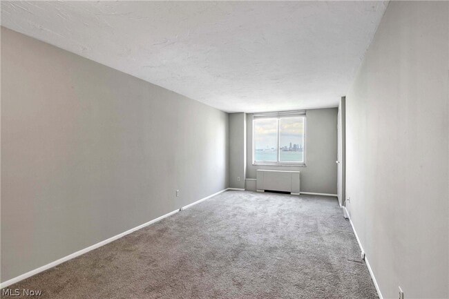 Building Photo - 12900 Lake Ave